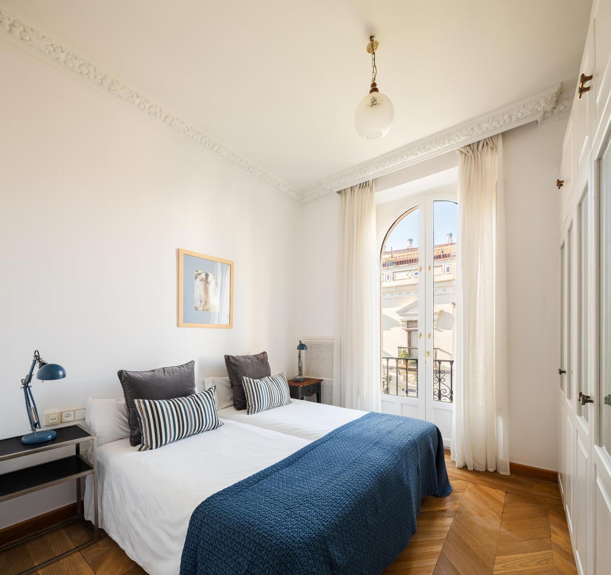 Lujoso Apartamento A Los Pies De La Catedral Sevilla Dış mekan fotoğraf